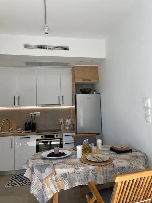 Μοντέρνα Εξοχική Μονοκατοικία Με Ιδιωτική Πισίνα! Khalkoutsion 外观 照片